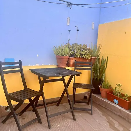 Peniche Hostel *