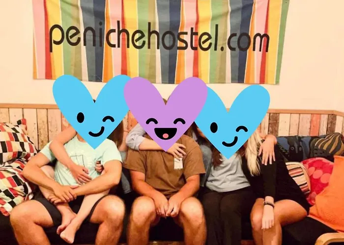 Peniche Hostel 旅馆 *