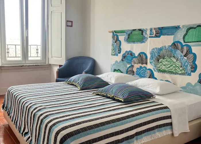 旅馆 Peniche Hostel 佩尼契