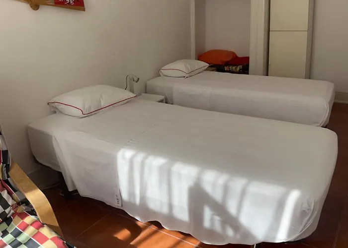 Peniche Hostel Hostal *